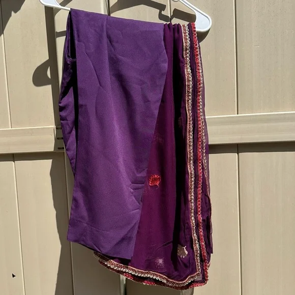 Purple three piece salwar kameez set - Picture 4 of 6